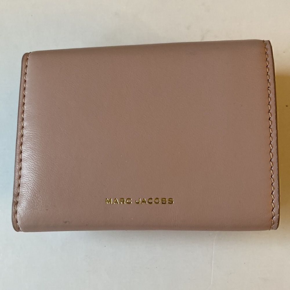 Marc Jacobs Mini Wallet - Picture 3 of 7